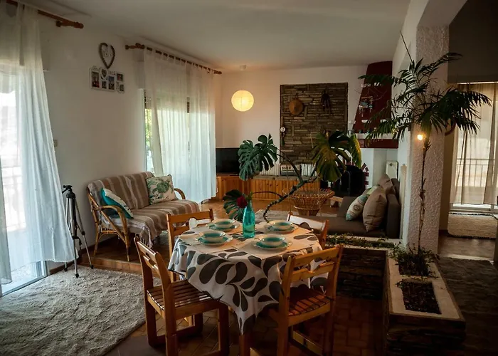 Paradise View PalaiónTsiflíkion